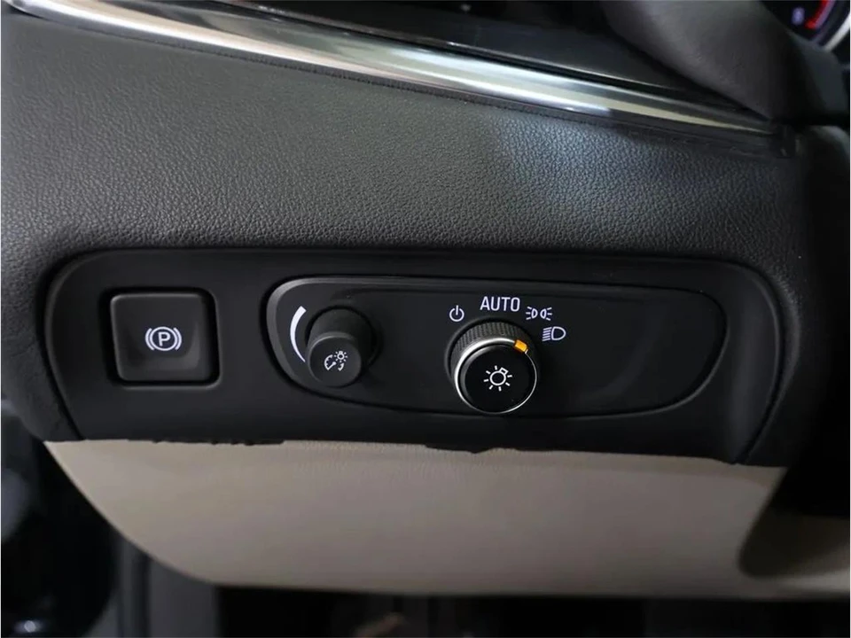2021 Buick Enclave - Image 13 of 31