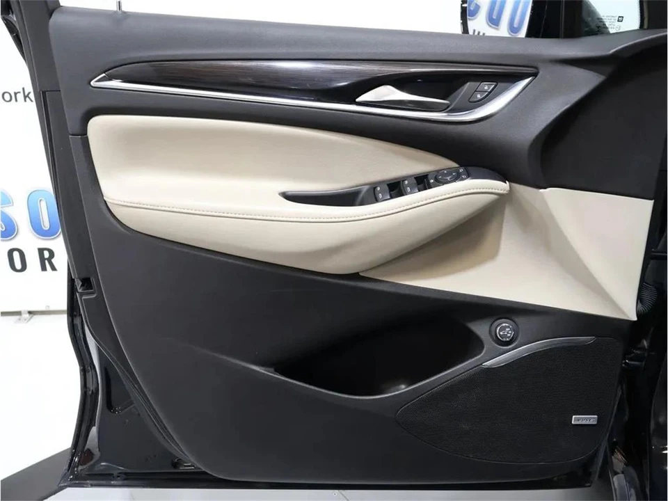 2021 Buick Enclave - Image 10 of 31