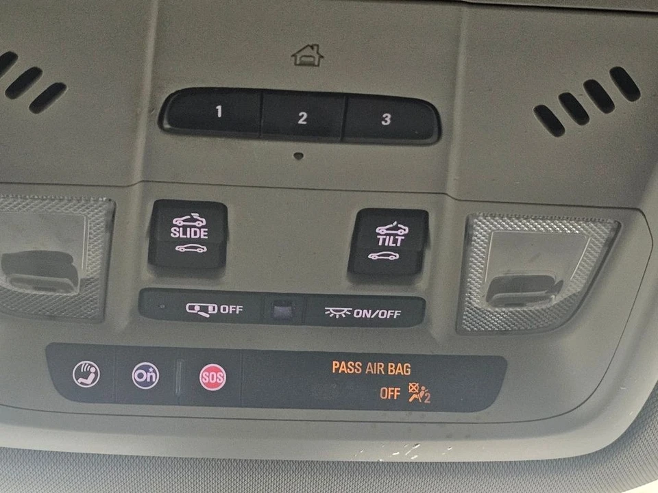 2021 Buick Enclave - Image 4 of 12