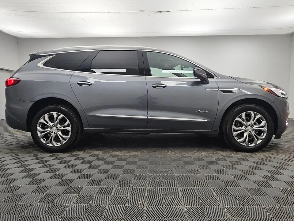 2021 Buick Enclave - Image 10 of 12