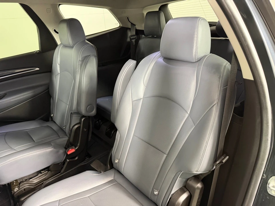2021 Buick Enclave - Image 19 of 21