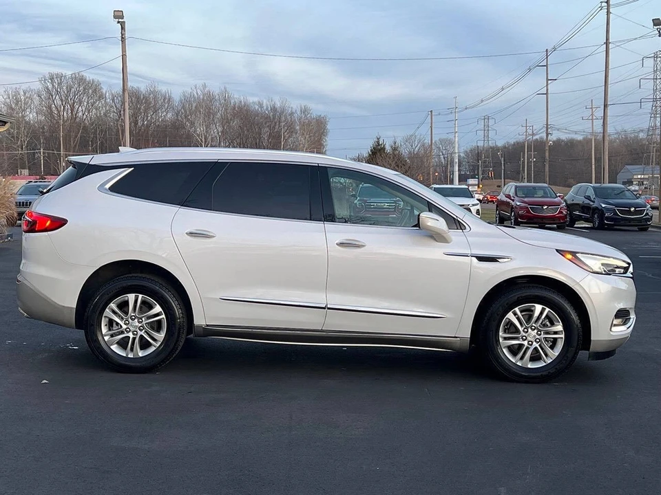 2021 Buick Enclave - Image 20 of 21