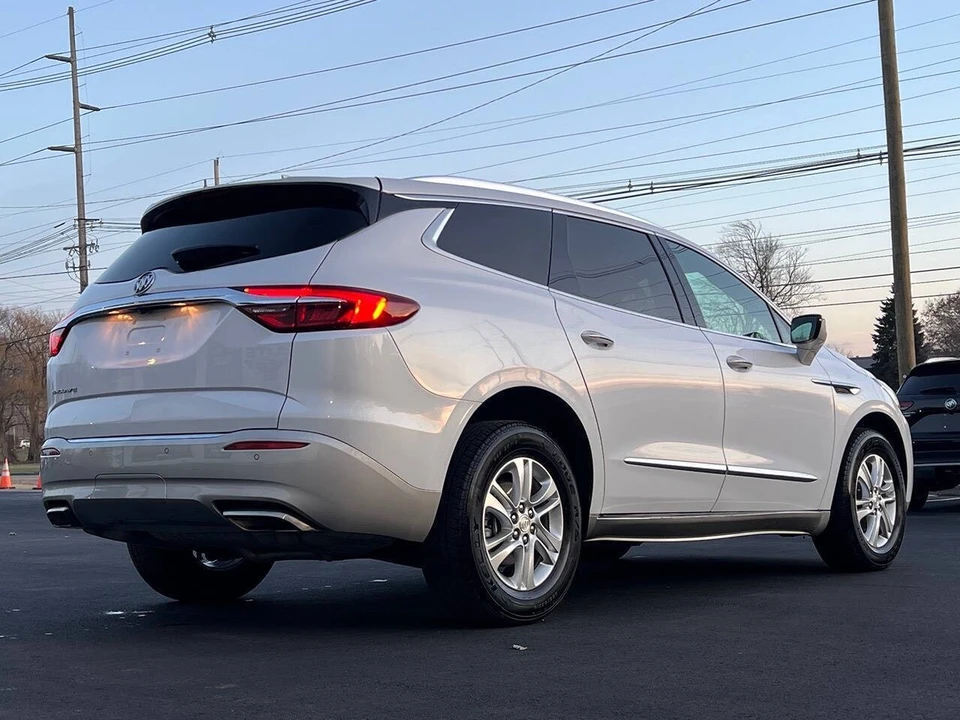 2021 Buick Enclave - Image 19 of 21