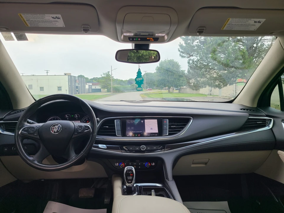 2021 Buick Enclave - Image 16 of 21