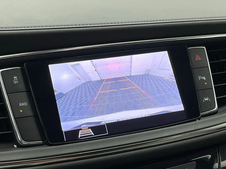 2021 Buick Enclave - Image 9 of 12