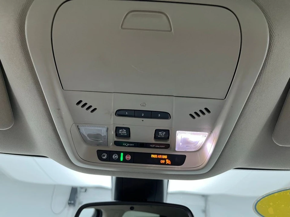 2021 Buick Enclave - Image 10 of 12