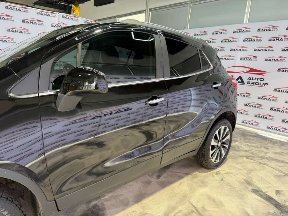 2021 Buick Encore - Image 6 of 21