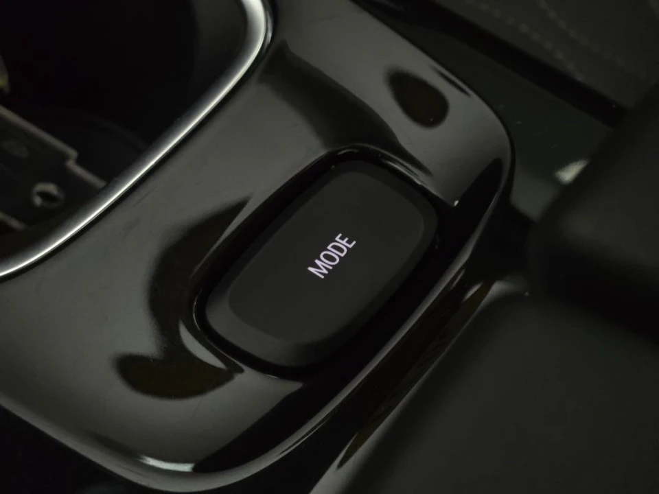 2021 Buick Envision - Image 7 of 12