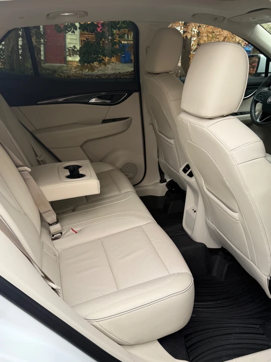 2021 Buick Envision - Image 6 of 15