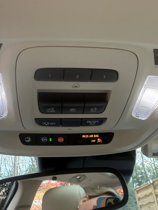 2021 Buick Envision - Image 11 of 15