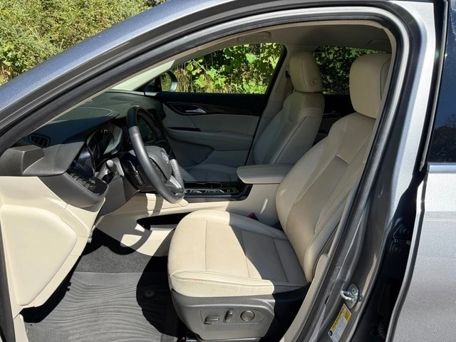 2021 Buick Envision - Image 11 of 21