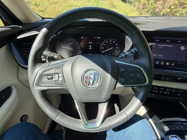 2021 Buick Envision - Image 19 of 21