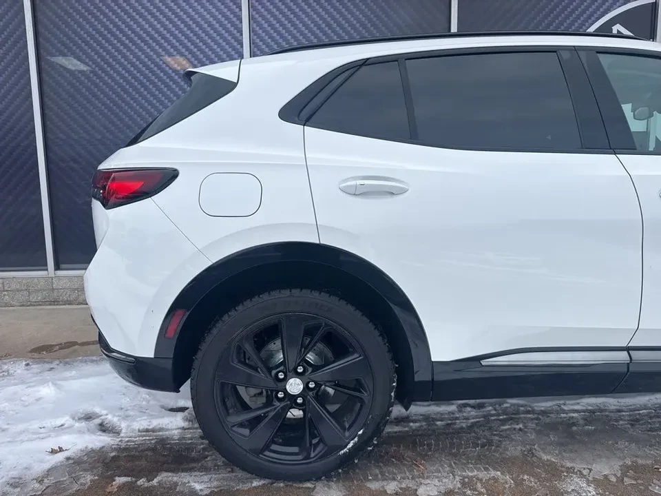 2021 Buick Envision - Image 2 of 19