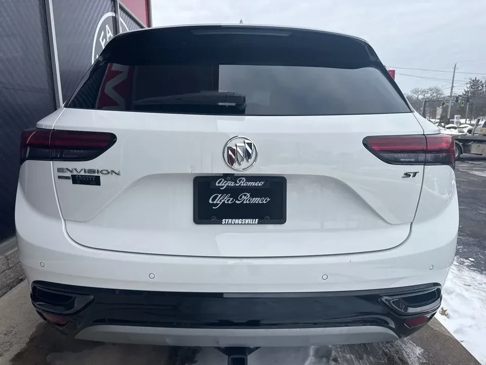 2021 Buick Envision - Image 4 of 19