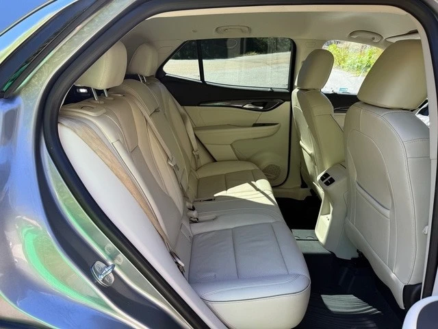 2021 Buick Envision - Image 17 of 21