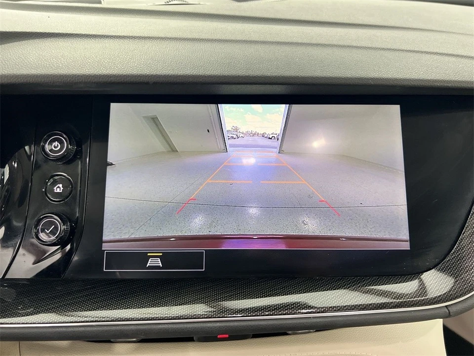 2021 Buick Envision - Image 13 of 21