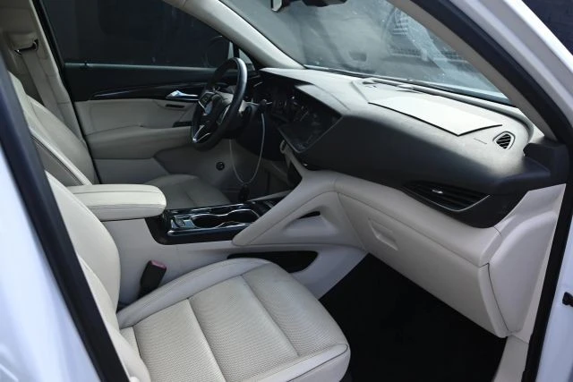 2021 Buick Envision - Image 16 of 21