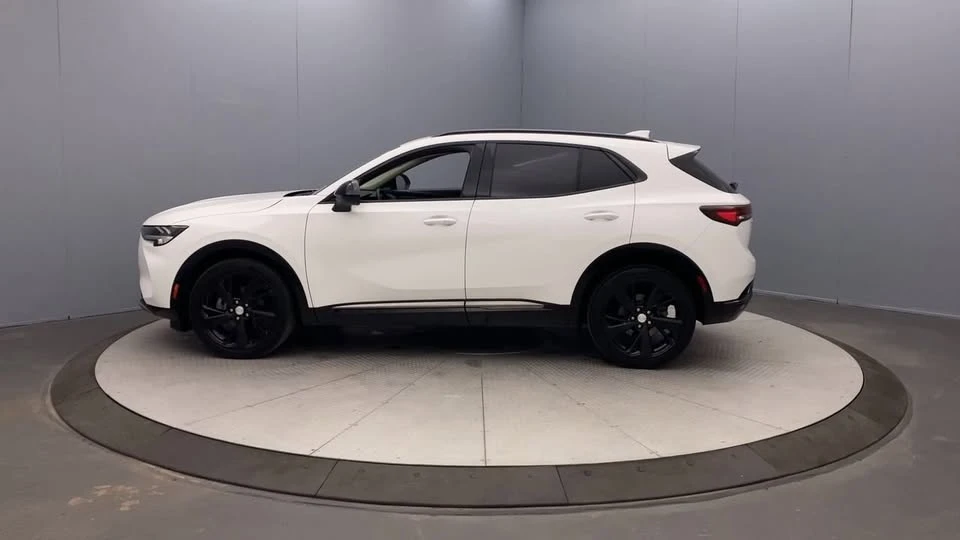 2021 Buick Envision - Image 2 of 20