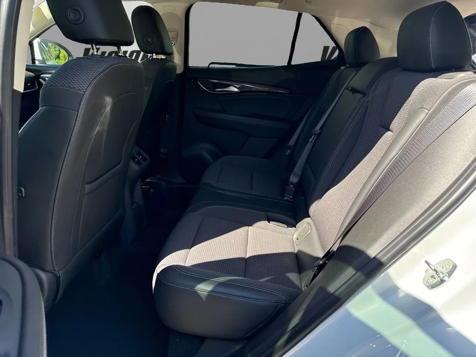 2021 Buick Envision - Image 10 of 12