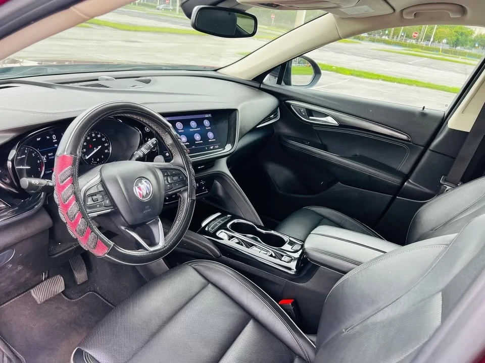 2021 Buick Envision - Image 9 of 10