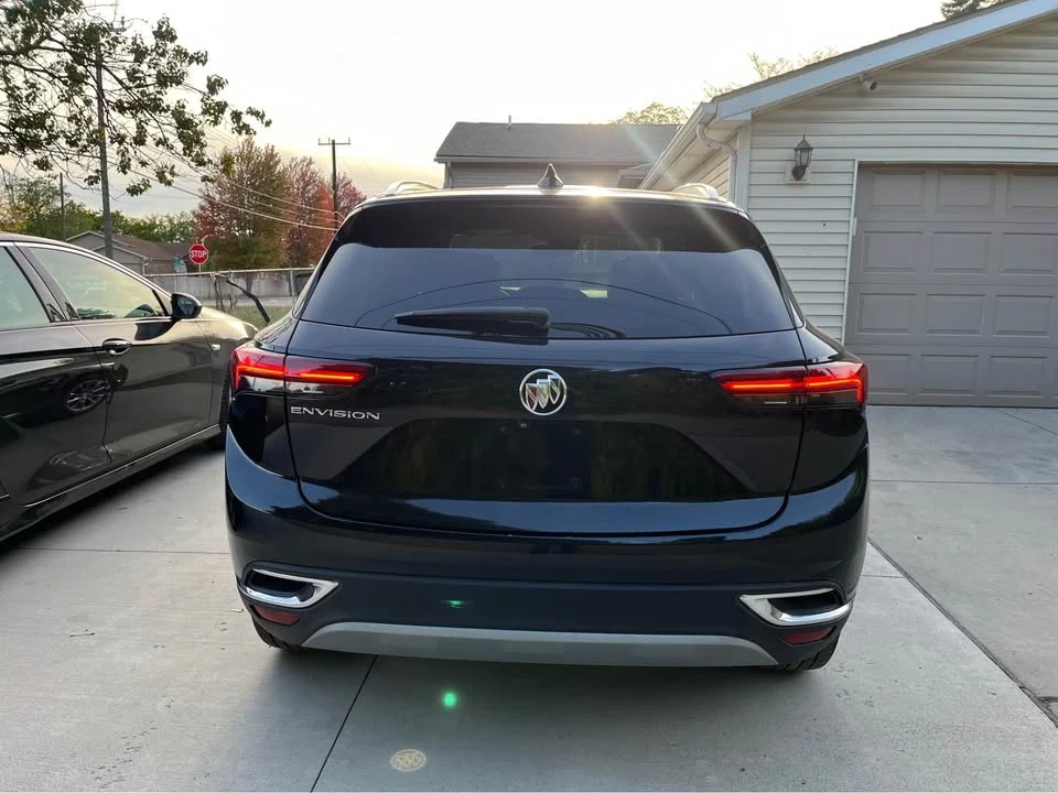 2021 Buick Envision - Image 3 of 8