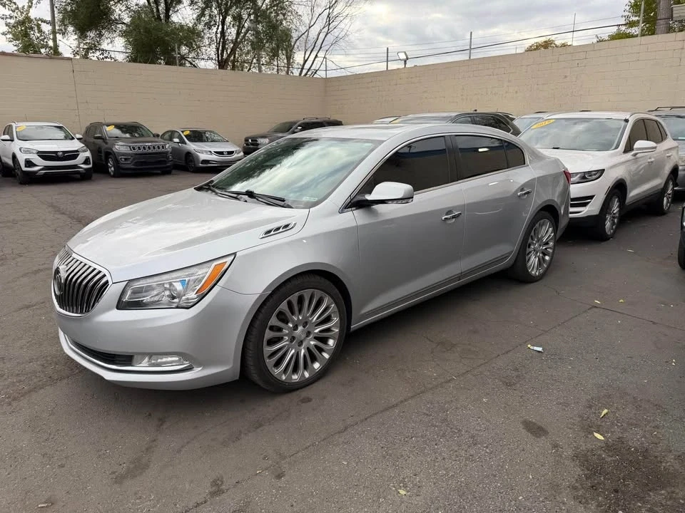 2021 Buick LaCrosse - Image 10 of 10