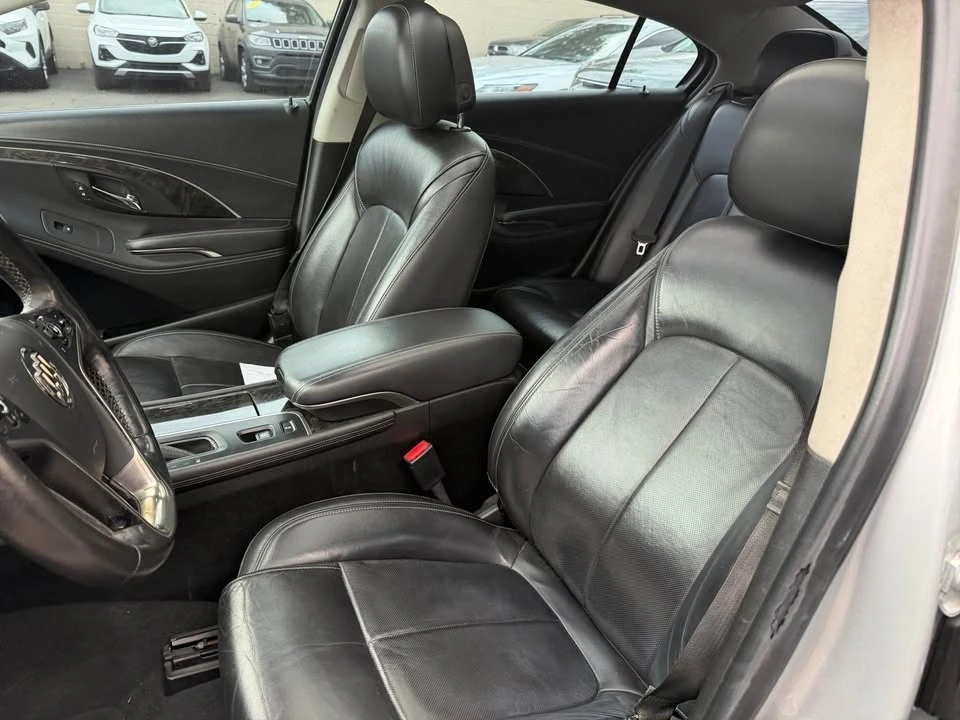 2021 Buick LaCrosse - Image 9 of 10