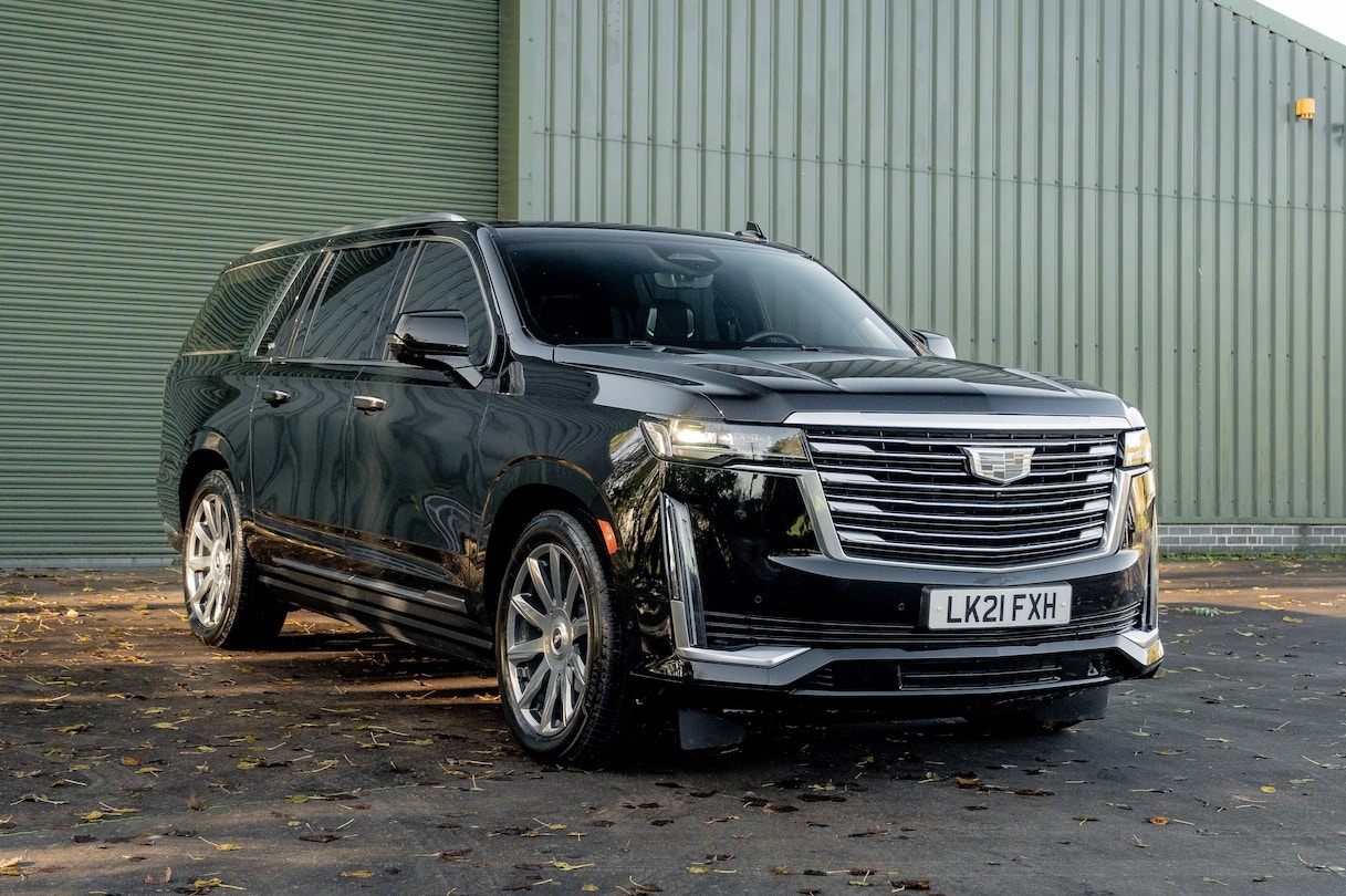 2021 Cadillac Escalade Esv Premium Luxury - 2,626 Miles