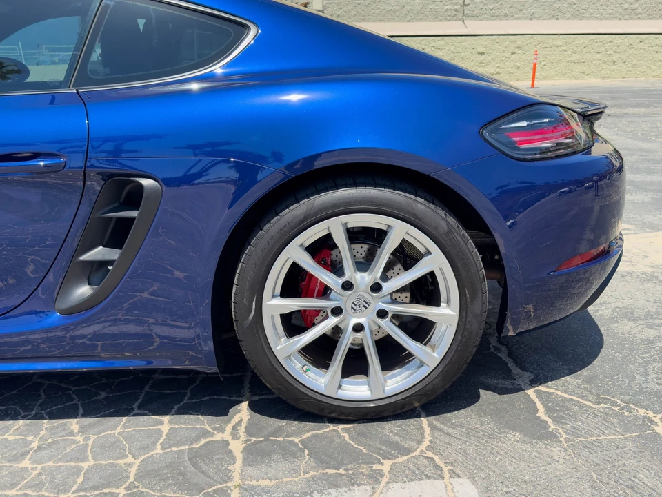 2021 Porsche 718 Cayman S - Image 9 of 25