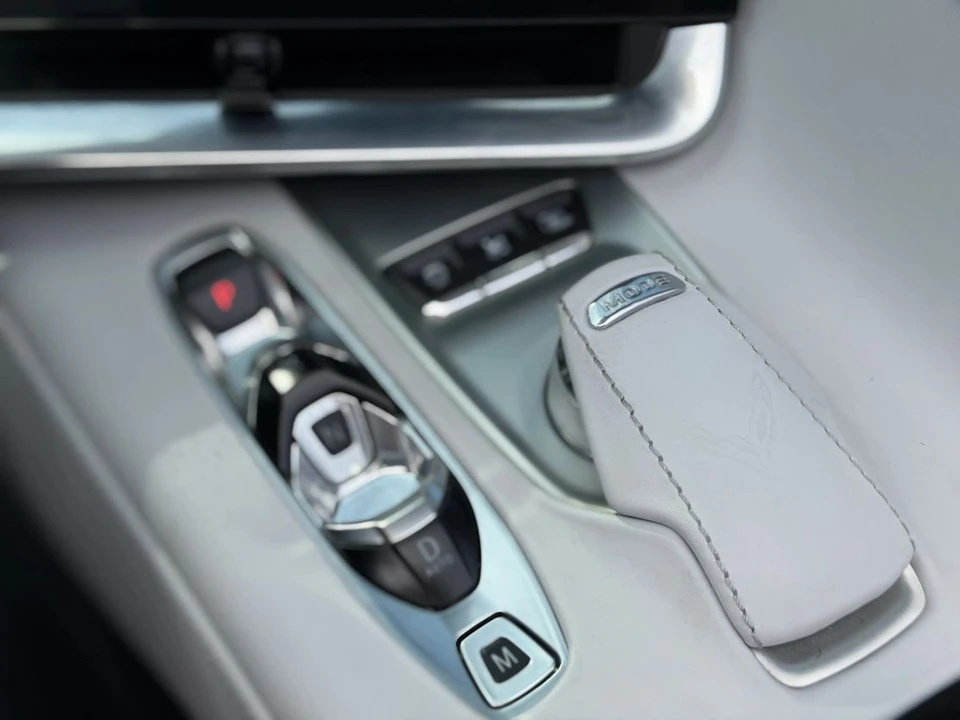 2021 Chevrolet Corvette C8 - Image 25 of 30