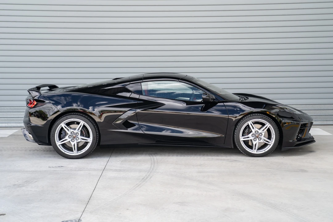 2021 Chevrolet Corvette C8 - Image 15 of 31