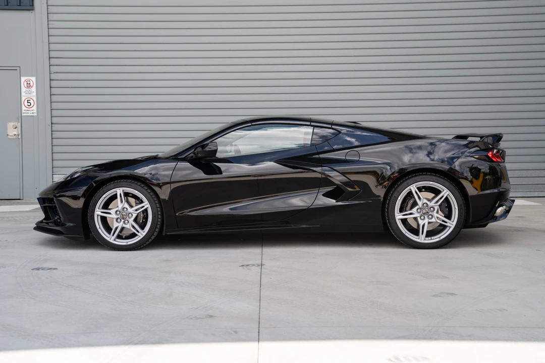 2021 Chevrolet Corvette C8 - Image 19 of 31