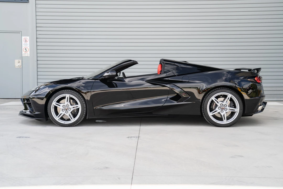 2021 Chevrolet Corvette C8 - Image 9 of 31