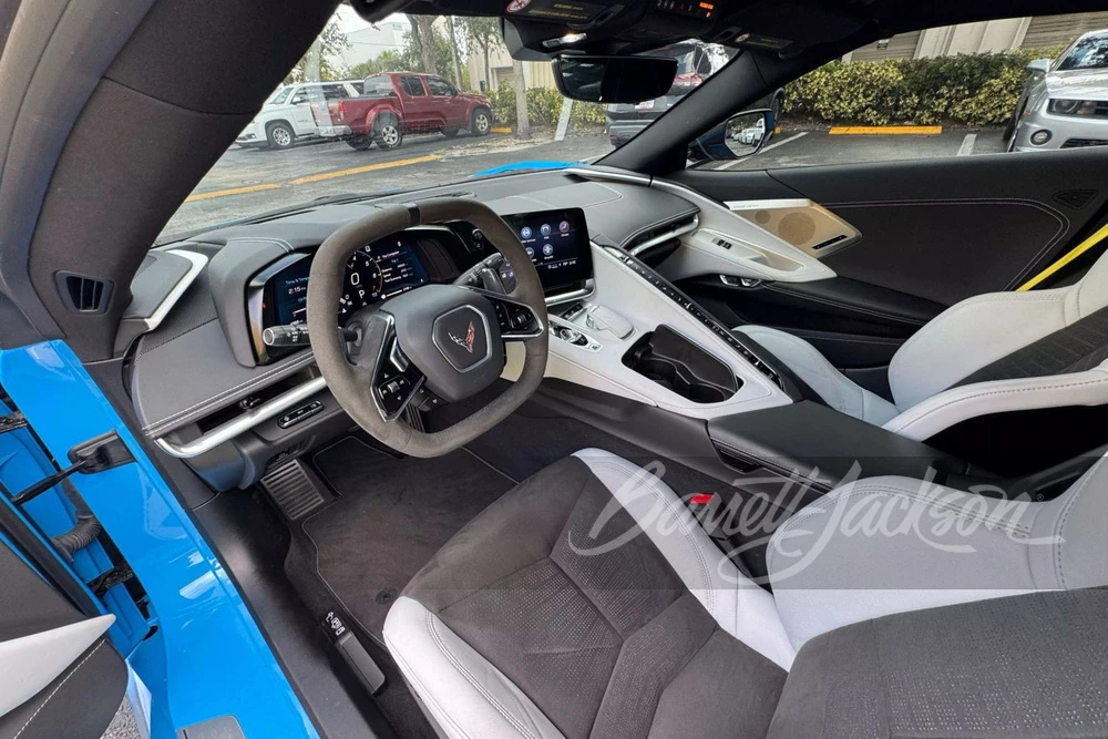 2021 Chevrolet Corvette C8 - Image 4 of 31