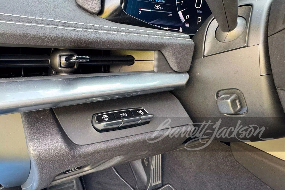 2021 Chevrolet Corvette C8 - Image 12 of 31