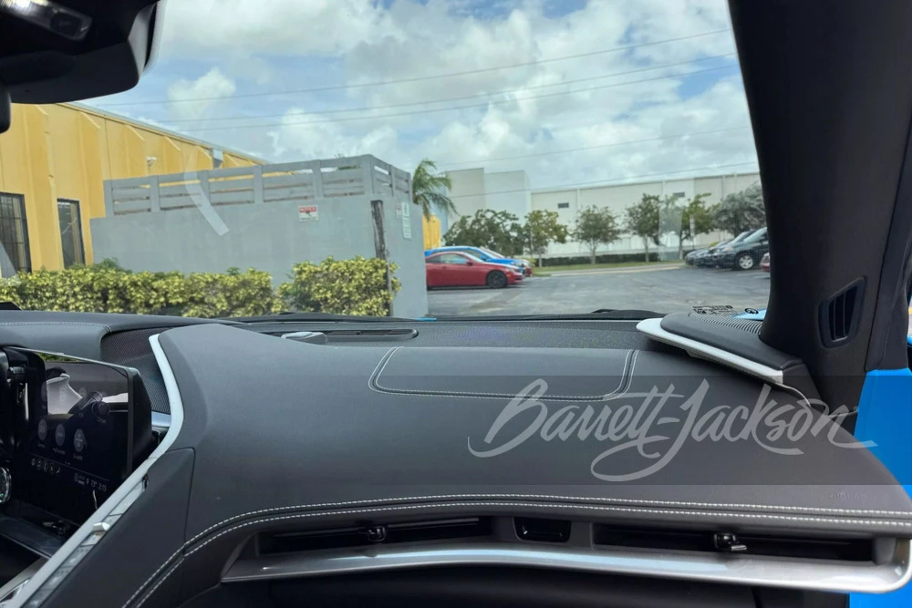 2021 Chevrolet Corvette C8 - Image 10 of 31