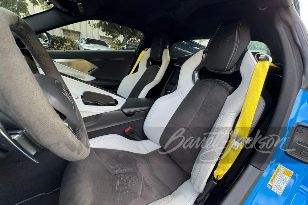 2021 Chevrolet Corvette C8 - Image 9 of 31