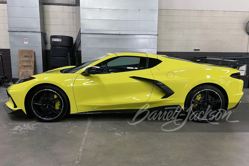 2021 Chevrolet Corvette C8 - Image 3 of 3