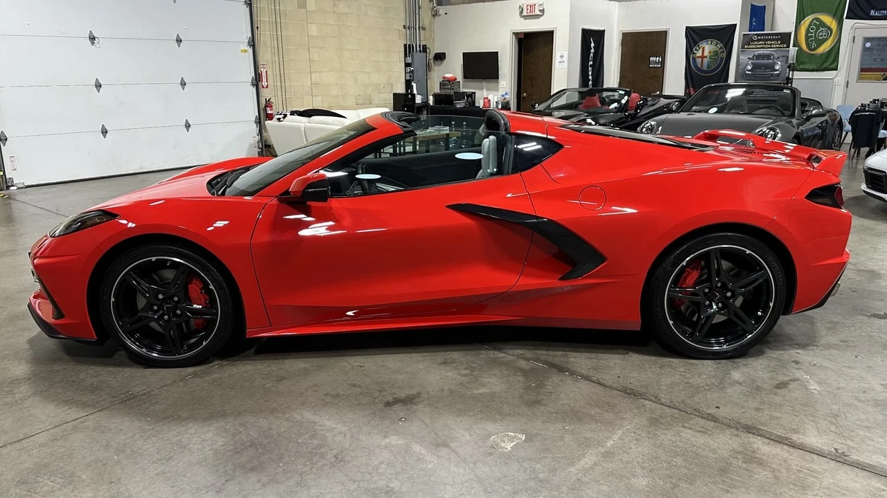 2021 Chevrolet Corvette C8 - Image 14 of 21