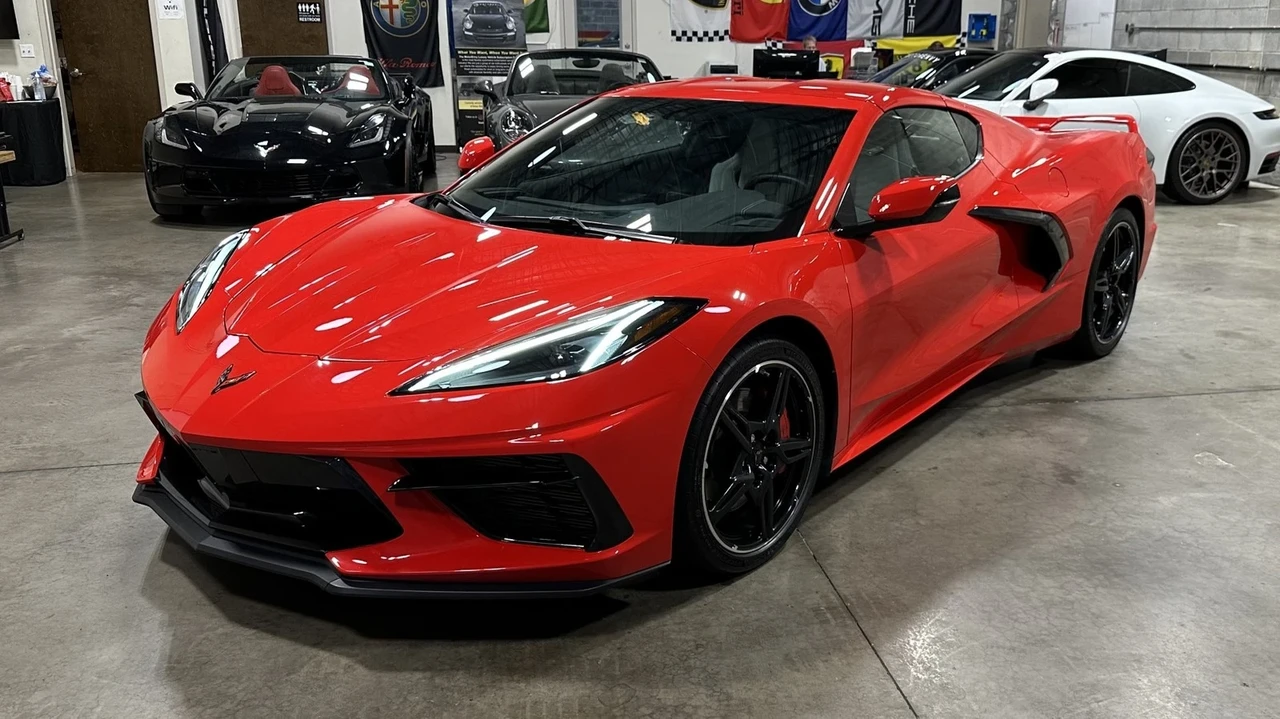 2021 Chevrolet Corvette C8 - Image 17 of 21