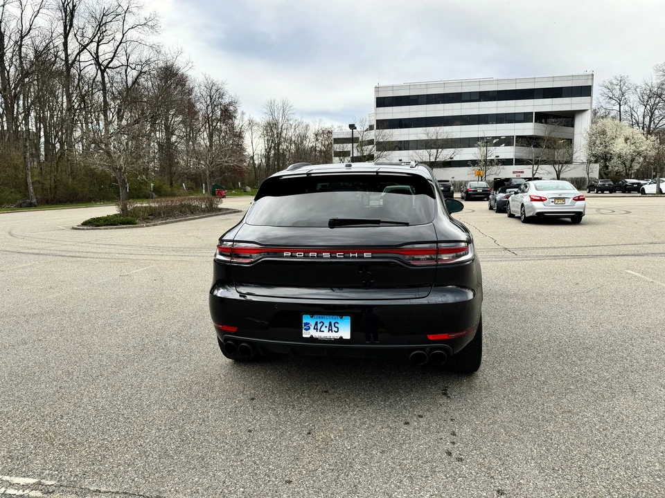 2021 Porsche Macan Turbo - Image 5 of 31