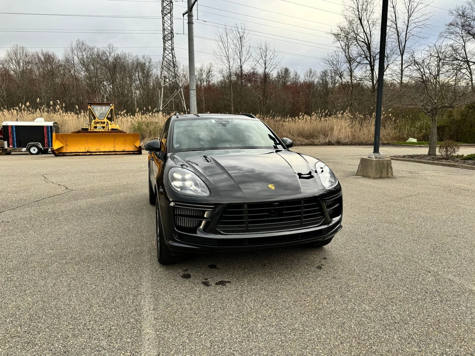 2021 Porsche Macan Turbo - Image 9 of 31