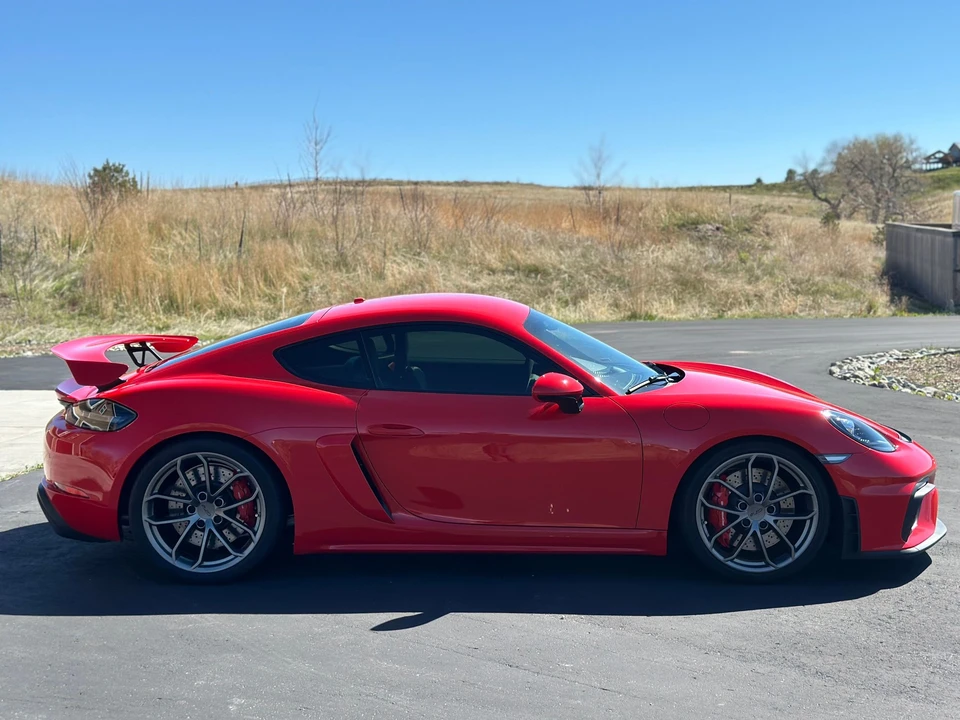 2021 Porsche 718 Cayman GT4 - Image 5 of 28