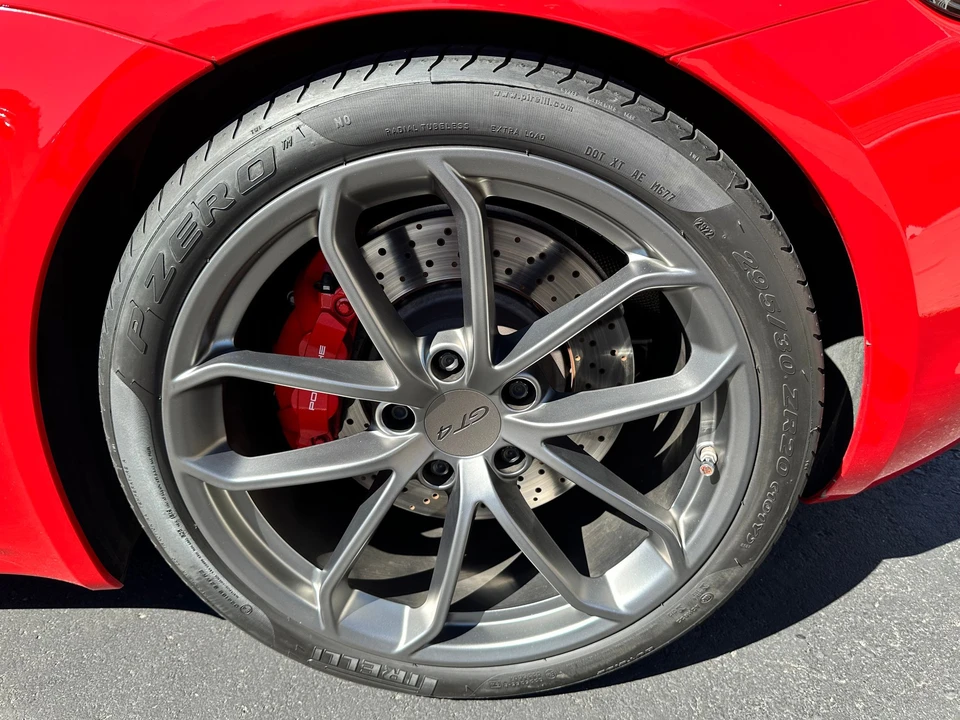 2021 Porsche 718 Cayman GT4 - Image 13 of 28