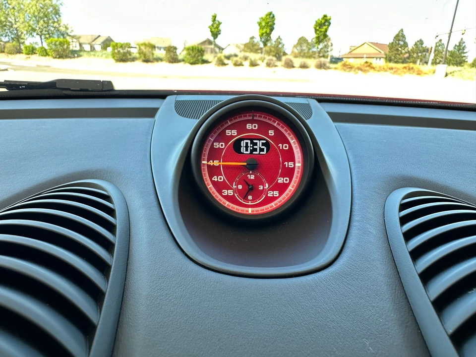 2021 Porsche 718 Cayman GT4 - Image 24 of 28