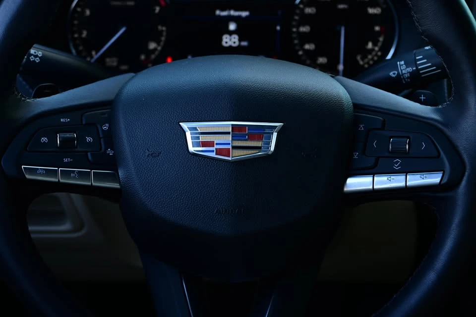 2021 Cadillac CT5 - Image 18 of 19