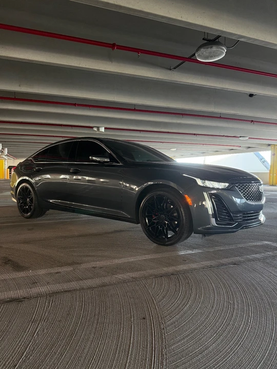 2021 Cadillac - Image 9 of 21