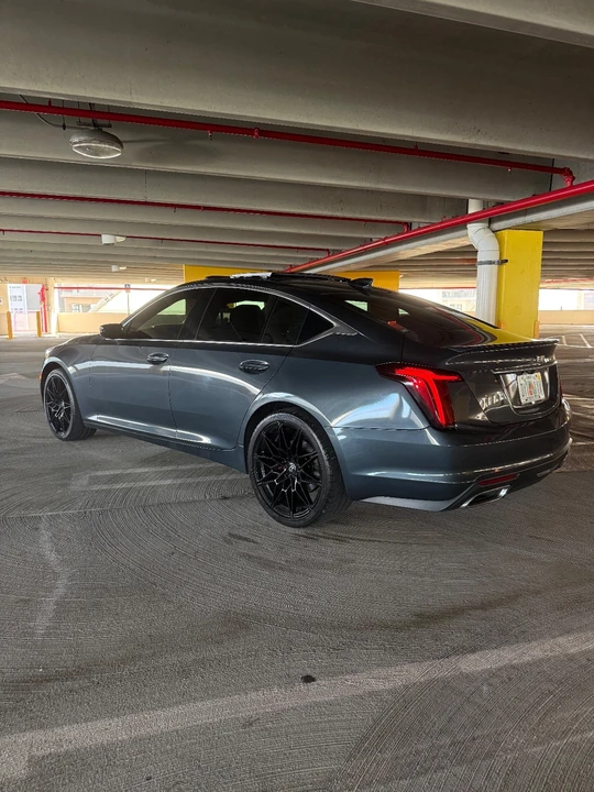 2021 Cadillac - Image 7 of 21