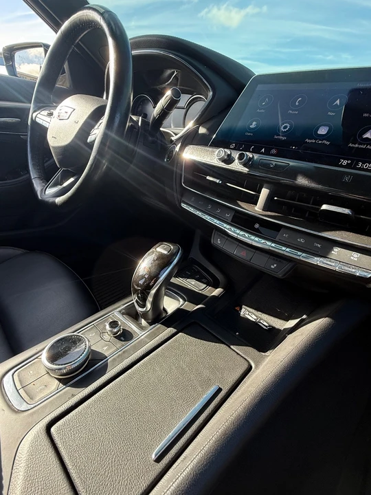 2021 Cadillac - Image 16 of 21