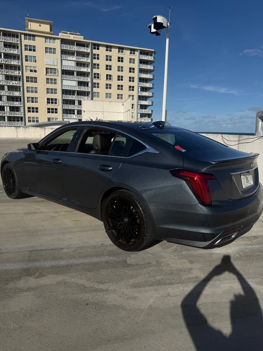 2021 Cadillac - Image 20 of 21